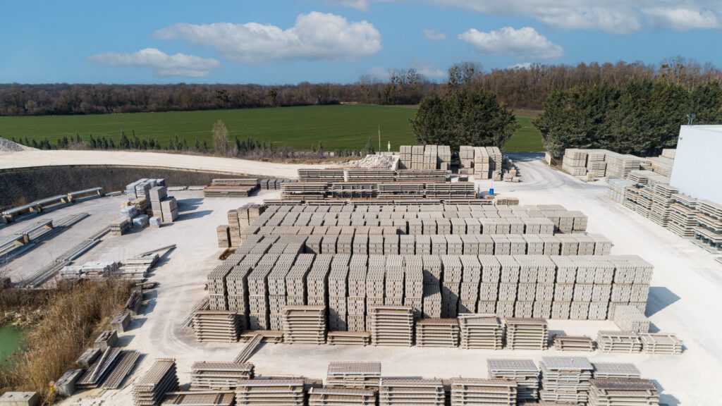 Maggioni - FABRICANT DE PRODUITS ET BÉTON PRÊTS À L’EMPLOI